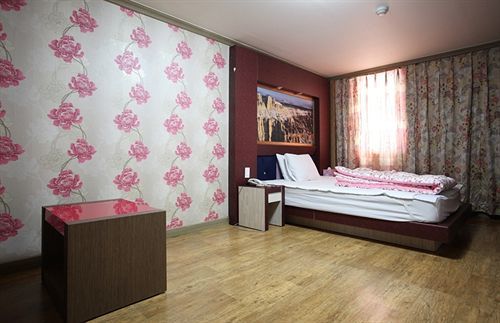 Feel Motel Сокчхо Екстер'єр фото